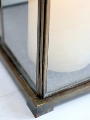 Ljuslykta med gitter metall glas medium antik mssing H64/L24/W24 cm , hemmetshjarta.se