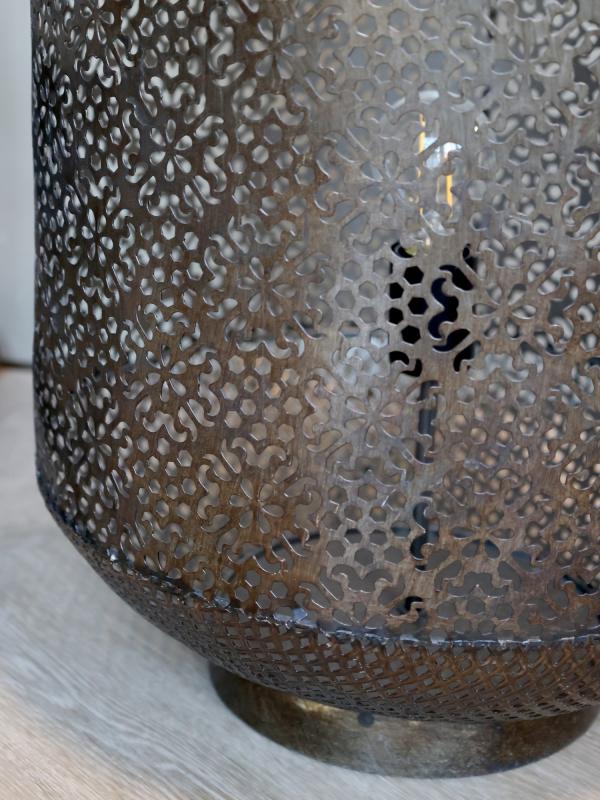 Lampa Vire med mnster H60/38,5 cm antik brons , hemmetshjarta.se