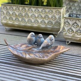 Fågelbad, antikguld, med 3 fåglar H9xL26 cm , hemmetshjarta.se